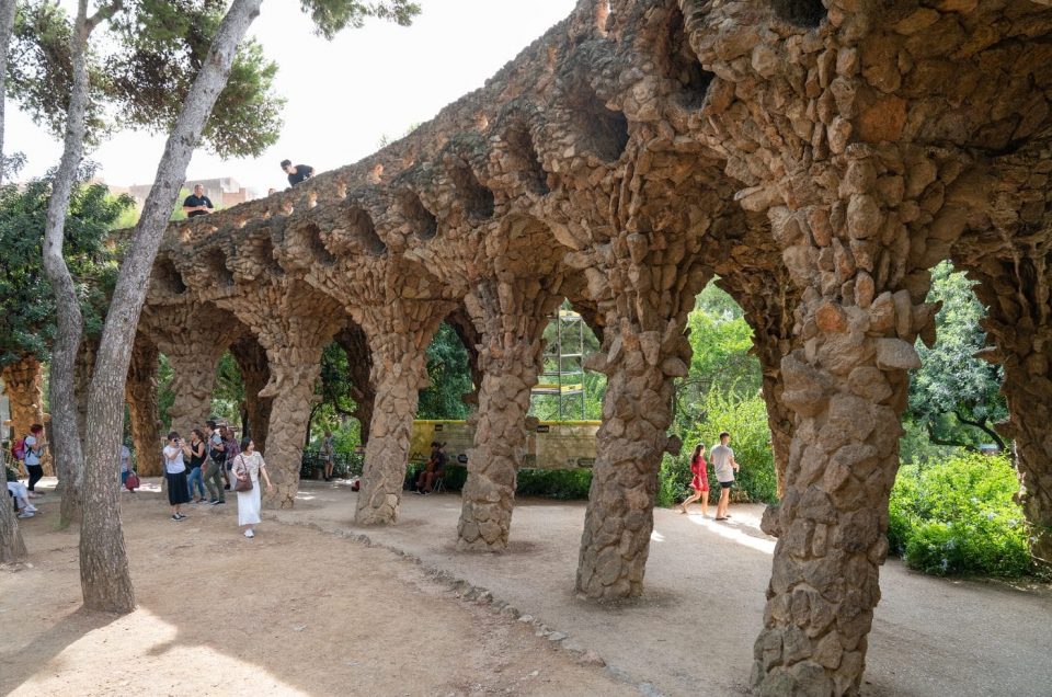 4 Unmissable Gaudí Locations in Barcelona, Spain